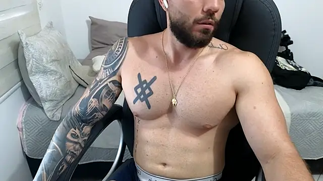 Isaac_Carter webcam
