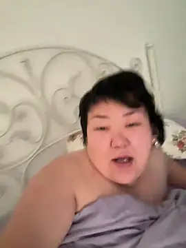 pussygold88 webcam