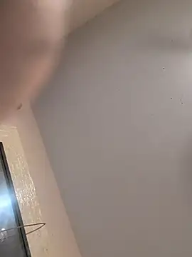 Cnutt310 live cam