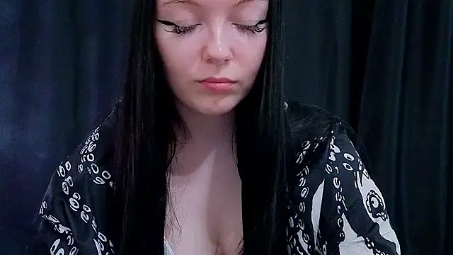 Naomi_Lanee webcam