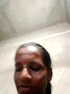 anitarakkoli's live room