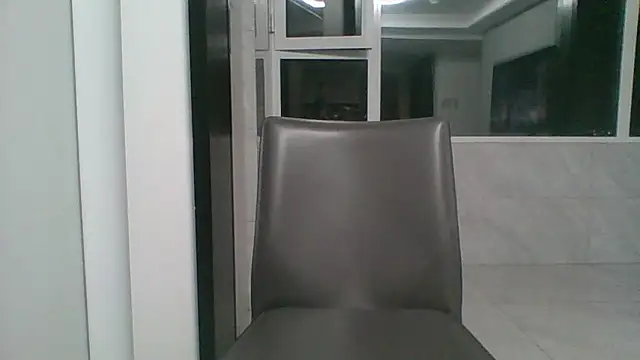 nole_china7 (Ask my age) - talk / fun / cum