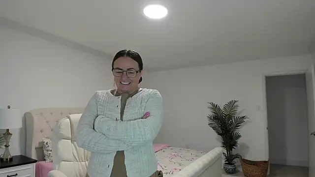 Vika73 webcam