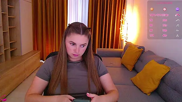 mia_bloomy webcam