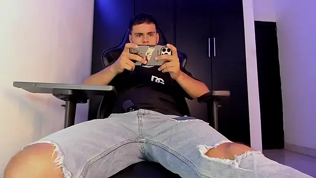 Liam_Mateo webcam