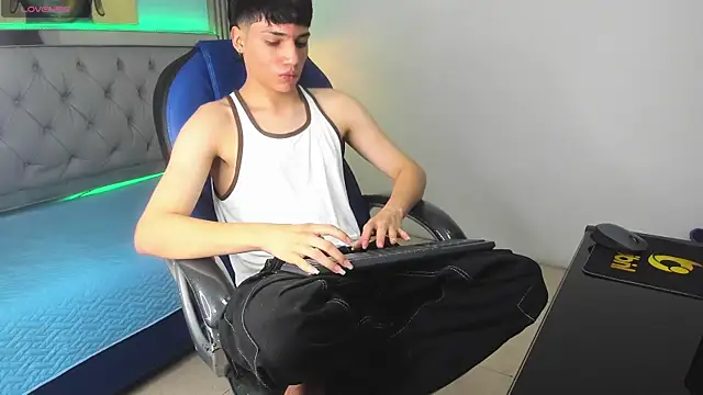 SamBlack_ webcam