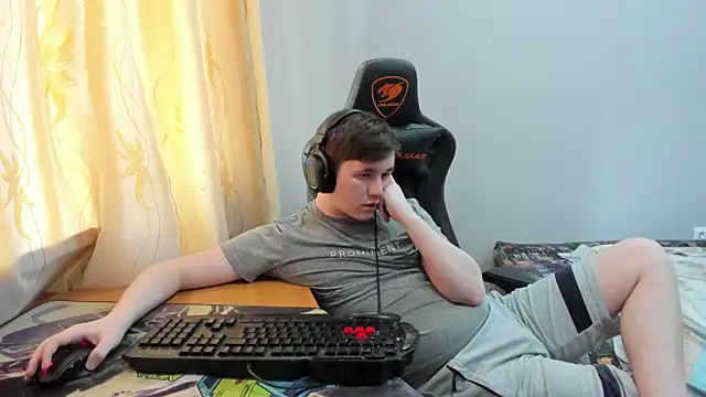 iliaskrislove webcam