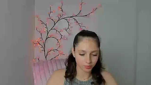KissMeJulia webcam