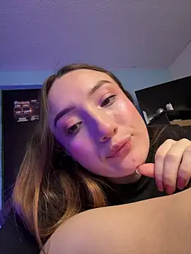 Valery_Salmons webcam