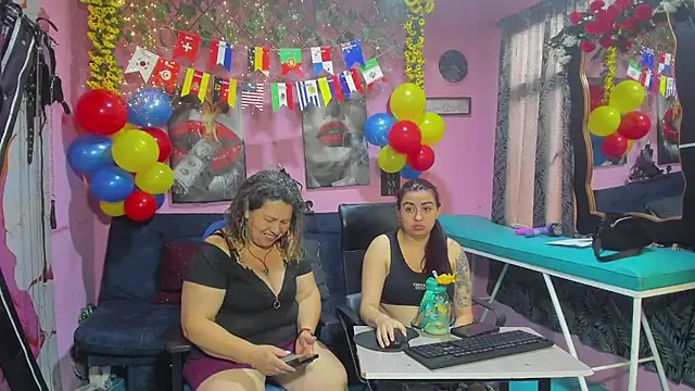 lesbiancuple webcam