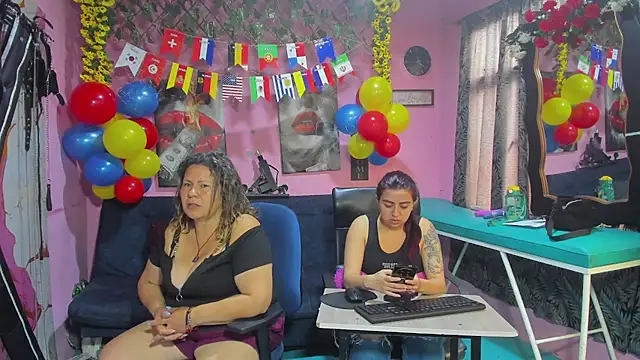 lesbiancuple webcam