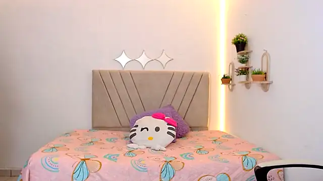 zara_cute webcam