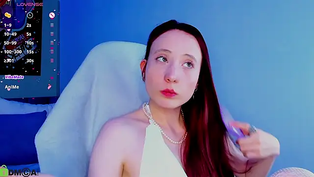Lea_much live cam on StripChat