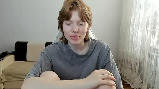 StellaDavis webcam
