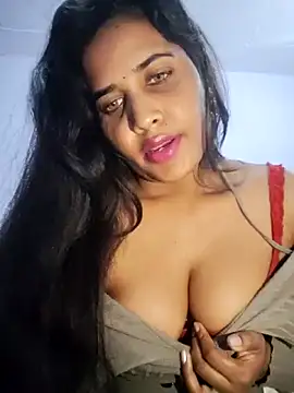 cute_radhikaa webcam