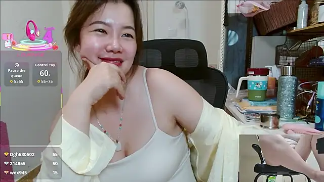 sallycui webcam