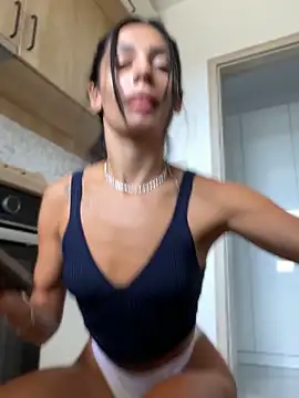 VickyM99 webcam