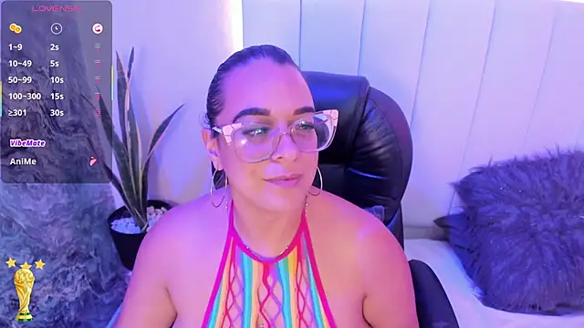 MHONIKBELUCCI webcam