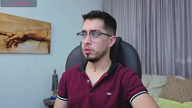 Tommas_Jhonson webcam