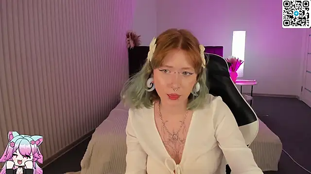 Elira_Vane webcam