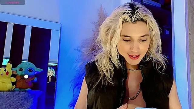 honey_skin webcam