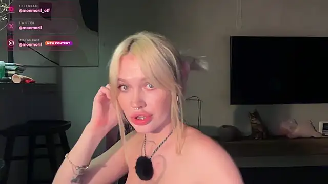 Golden_Aline webcam