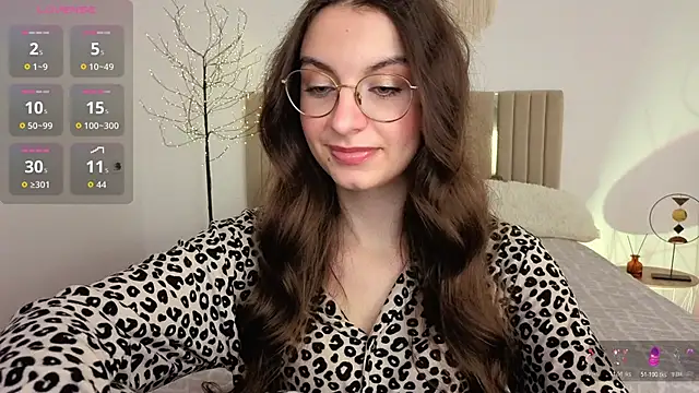 Real_cutie1 webcam