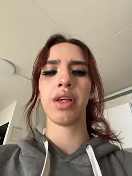 elodie_rouge webcam