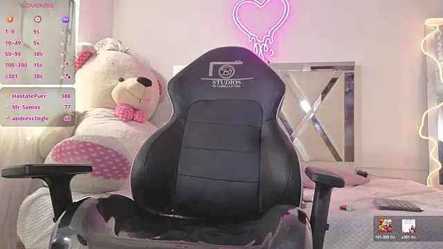 MILAH_TAY webcam