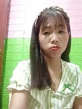 AmyLinee01 webcam