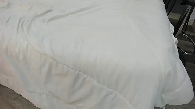 Charlie___Musk webcam