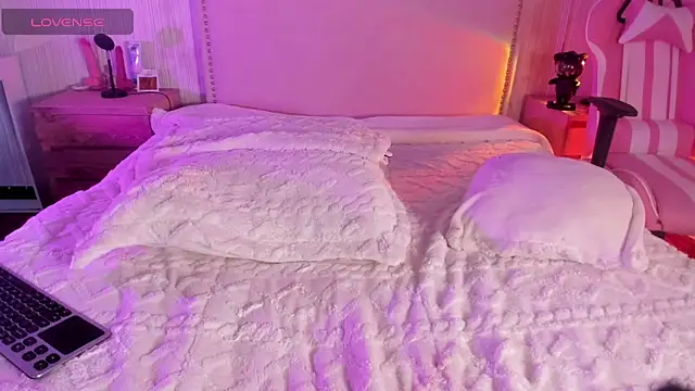ashleey_doll webcam