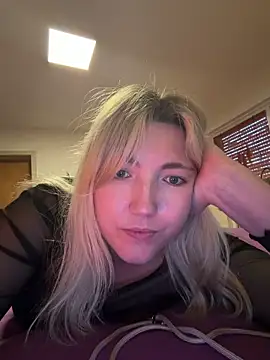 LauraStarr webcam