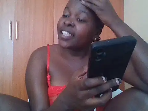 Fine-Asss webcam
