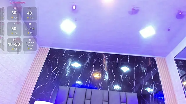BustyGlow webcam
