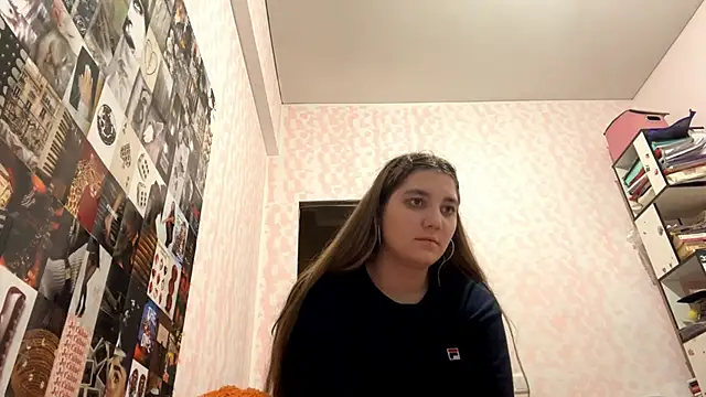 Watch JanineThielman live on EroticFlix - High definition streams