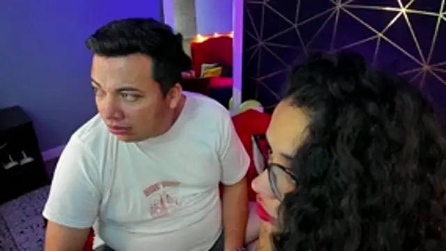 Saritaa_28 webcam