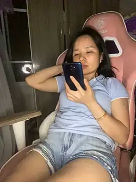 Ivy_Trix2 webcam