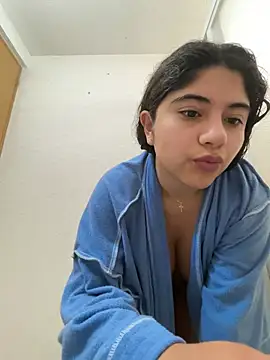 Monica17