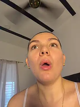Eva_stark10