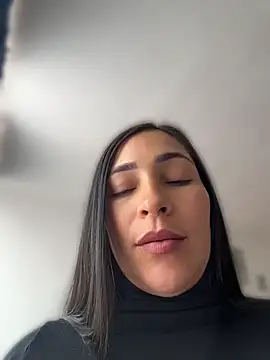 luna_lgomez_ webcam