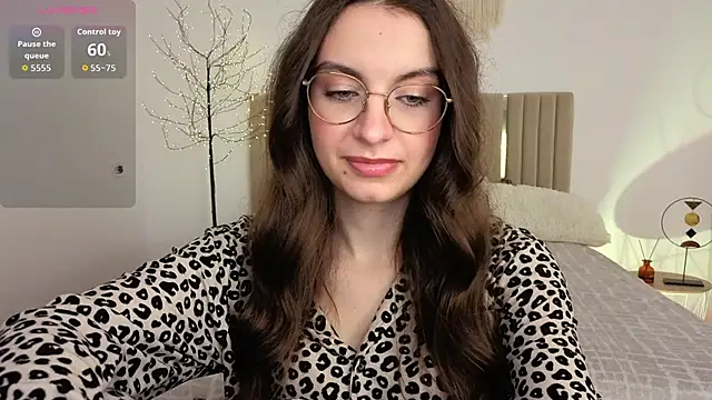 Real_cutie1 webcam