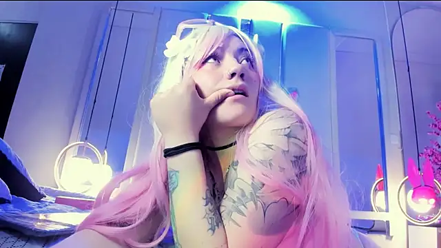 broklinwhite_ (F young) - Get ready with me