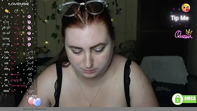 Alicia_love00 webcam