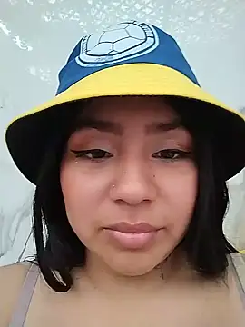 Amber_Herrera live cam on StripChat