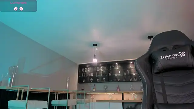 KylaMorrison webcam