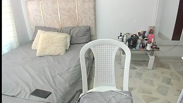 EnyelDavies webcam