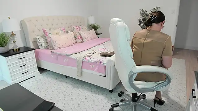 Vika73 webcam