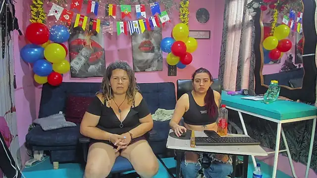 lesbiancuple webcam