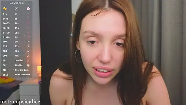 alicespark - AliceSpark's free webcam - UK Sex Cams